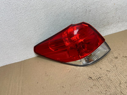 2010-2014 Subaru Outback Wagon Left Driver Lh Side Tail Light AF2887 LK2