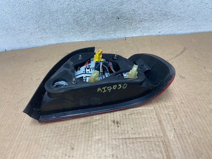 2001- 2003 BMW 5 Series E39 530i Left Driver LH Tail Light AI7050 LK5