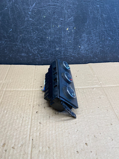 2007 - 2009 Chevrolet Silverado Gmc Sierra A/C Heater Climate Control ac9438 DG2