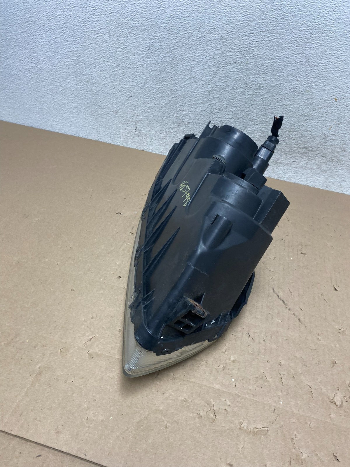 2006 to 2008 Hyundai Sonata Left Driver LH Side Headlight Halogen AG5798 DW6