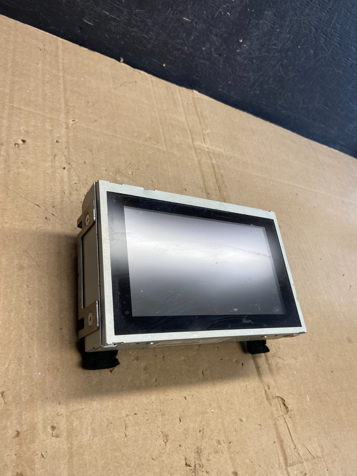 2011-2013 Nissan Pathfinder Radio Display Info Navigation Screen ad7215 DG4