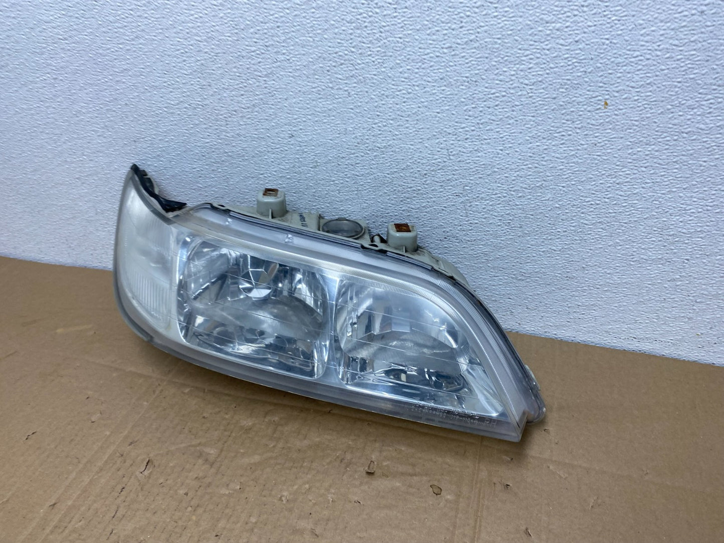 1997 to 1999 Acura CL Right Passenger Side Headlights AC38101
