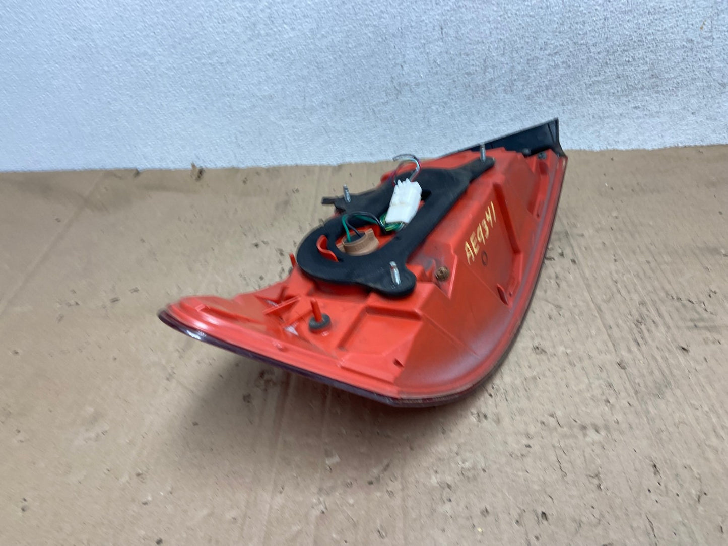 2007 to 2013 Infiniti G35 G37 Sedan Right Passenger Rh Tail Light AE9341 LK5