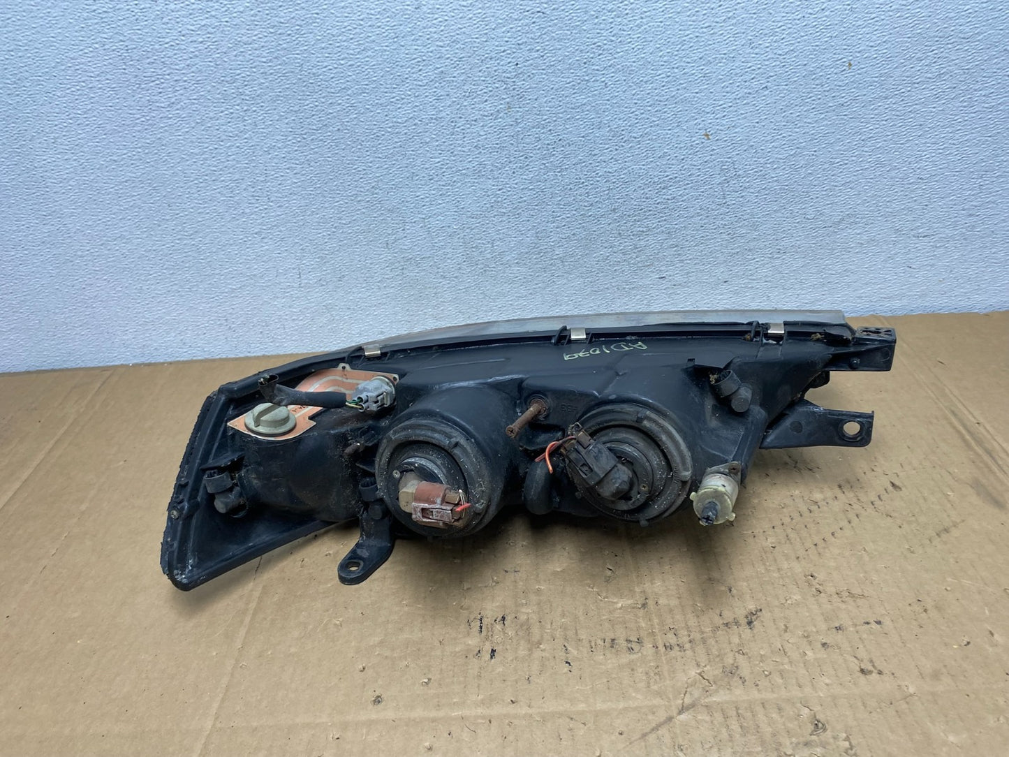 1992 to 1994 Lexus Es300 Right Passenger RH Headlight Halogen AD1079 DW5