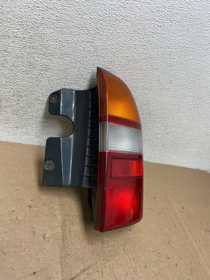 1999 to 2003 Suzuki XL-7 Vitara Right Passenger RH Side Tail Light AG5349 DW2