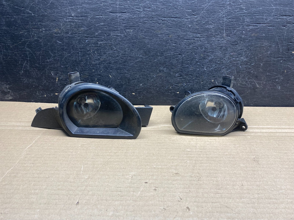 2007 to 2009 Audi Q7 Front Right+Left Side Fog Lights AH7591 PS0