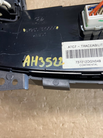 2009 - 2010 Hyundai Sonata Center Radio Climate Control Air Vent Bezel ah3522 DG5