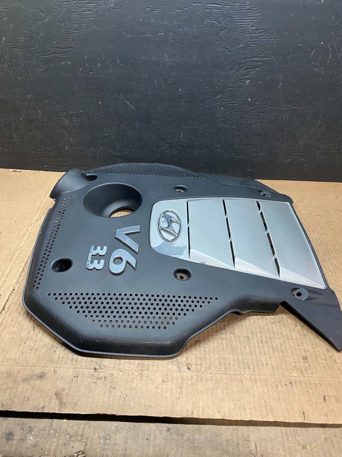 2006 to 2010 Hyundai  Sonata Azera V6 Engine Motor Shield Cover OEM G2935 DG13