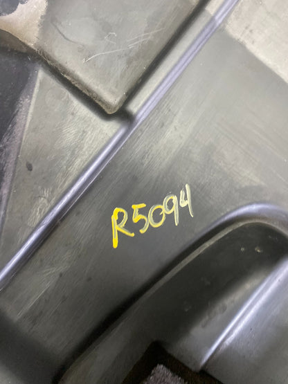 2005 to 2007 Honda Odyssey Black Engine Cover OEM R5094 DG9