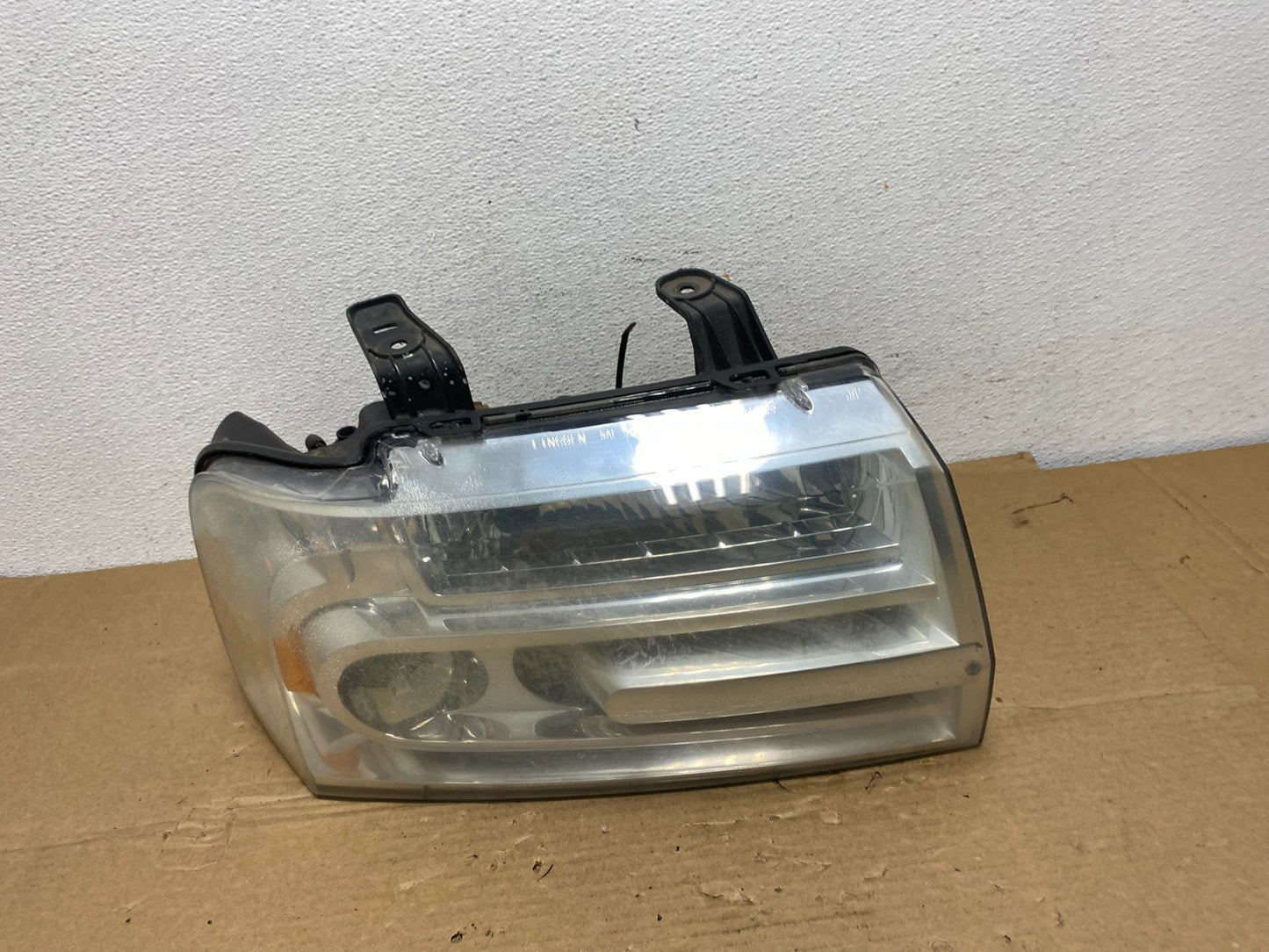 2007-2014 Lincoln Navigator Right Passenger RH Xenon HID Headlight AD3962 DW0