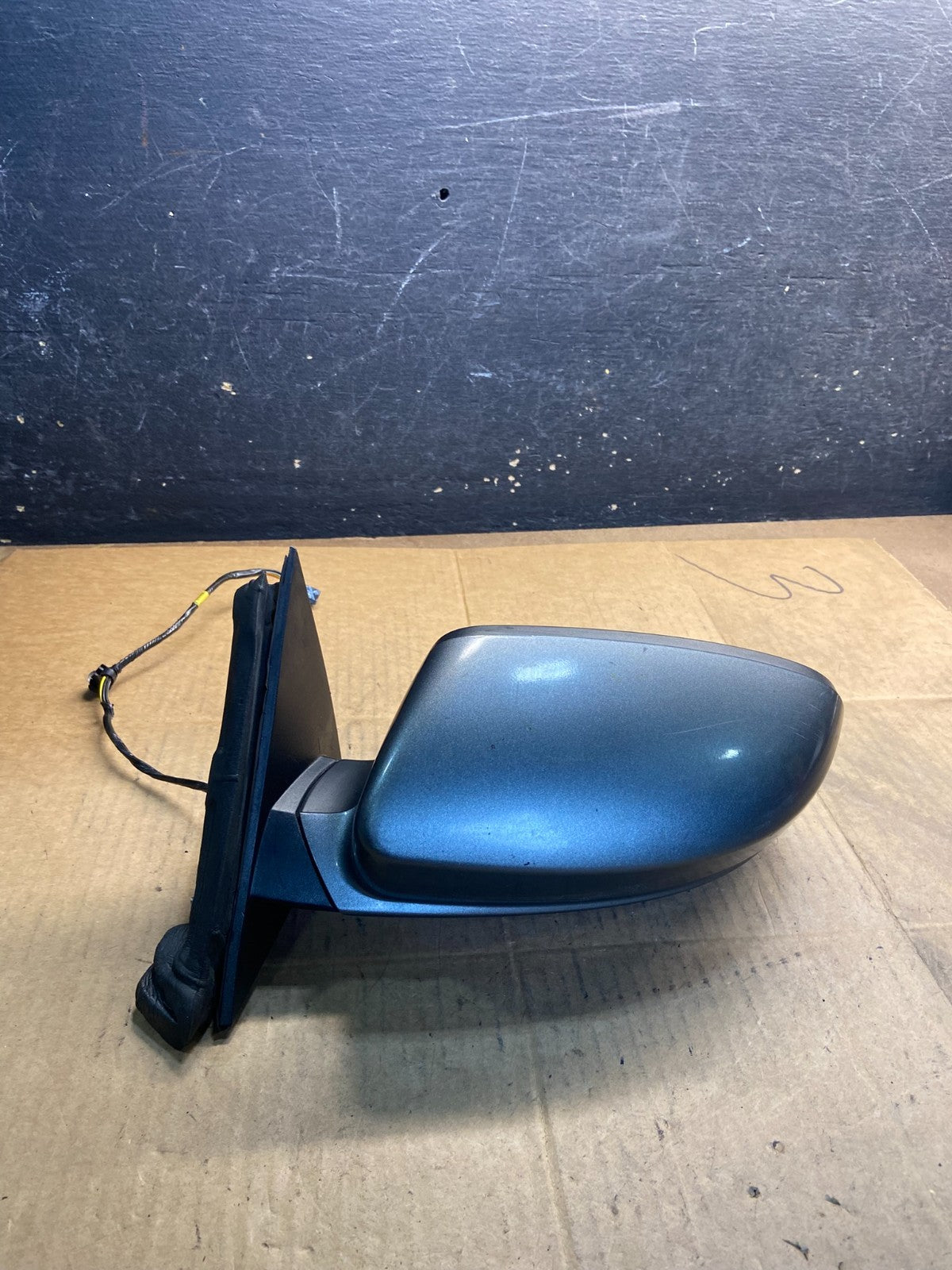 2011 to 2014 Dodge Charger Left Driver View Door Mirror Oem Y3853 MS0