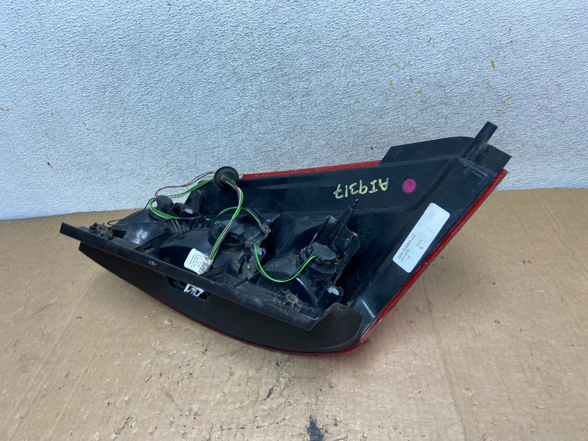 2004 to 2009 Nissan Quest Right Passenger RH Side Tail Light AI9317 LK7