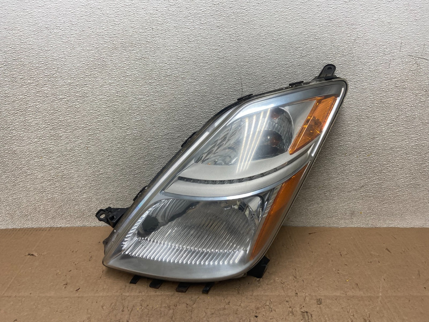 2006-2009 Toyota Prius Left Driver LH Side Blue Headlight Halogen Oem Y4952 DW0