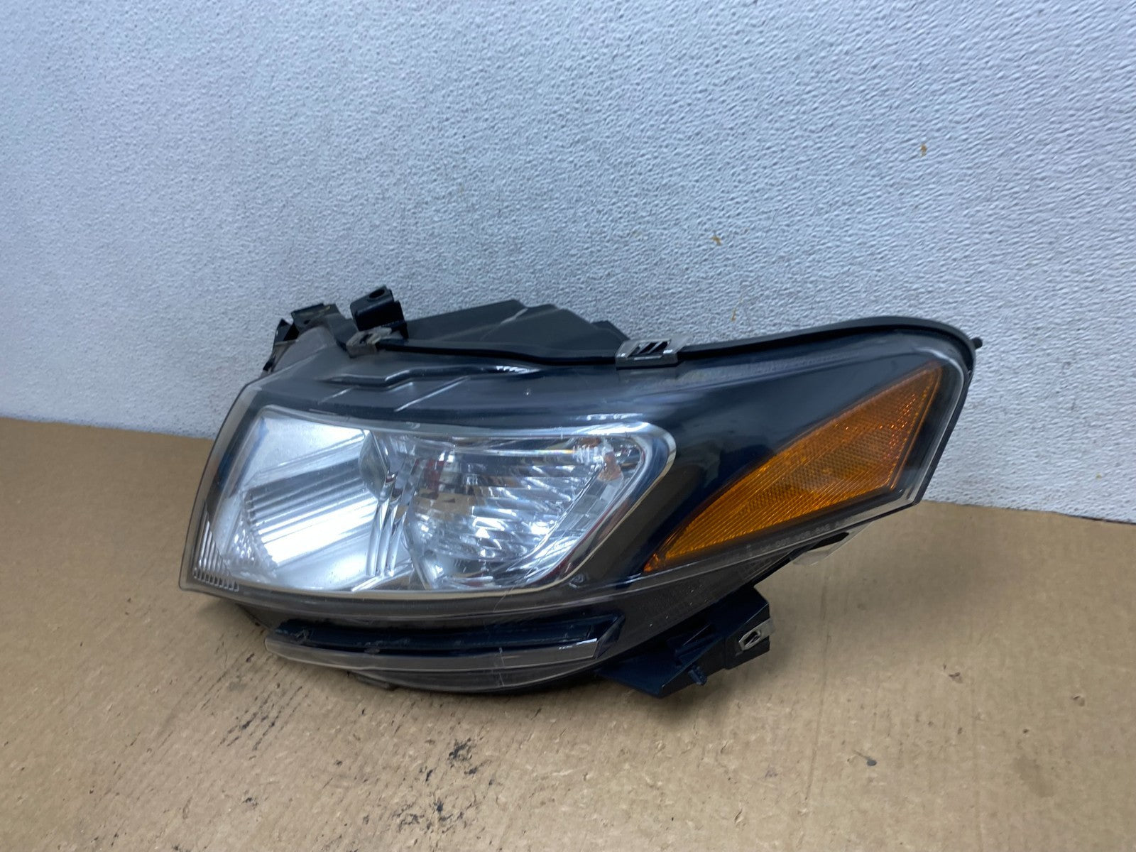 2010-2019 Lincoln Mkt Left Driver Lh Side Headlight Xenon Hid AG2339 DW1