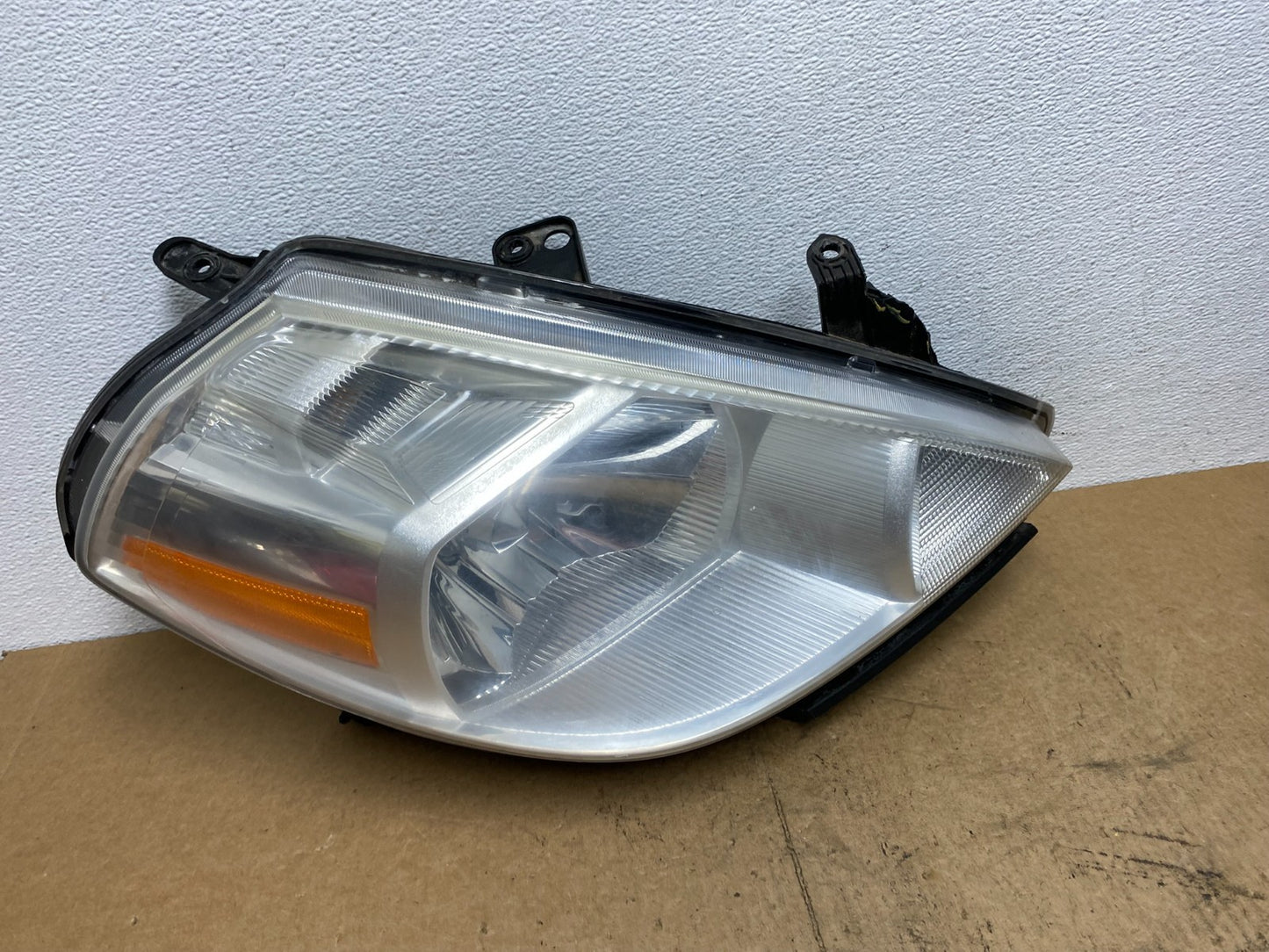 2008 to 2012 Nissan Versa Headlight Right Passenger Rh Side AC3420 DW0