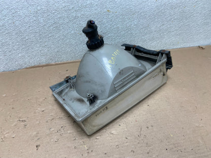 1990 to 1993 Volvo 240 Driver Left Side Headlight AB0140 DW6