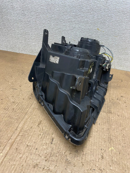 2010 to 2015 GMC Terrain Halogen Passenger Right Rh Side Headlight Oem AA8392 DW8