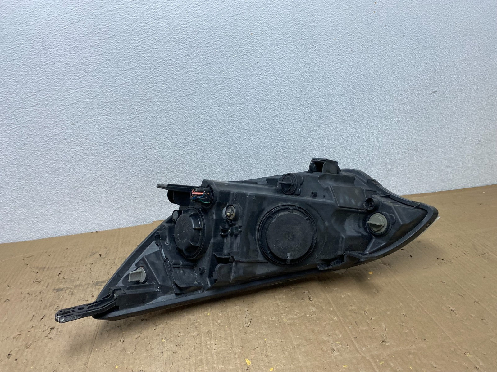 2012 to 2017 Kia Rio Hatchback Right Passenger RH Halogen Headlight AC0268 DW6