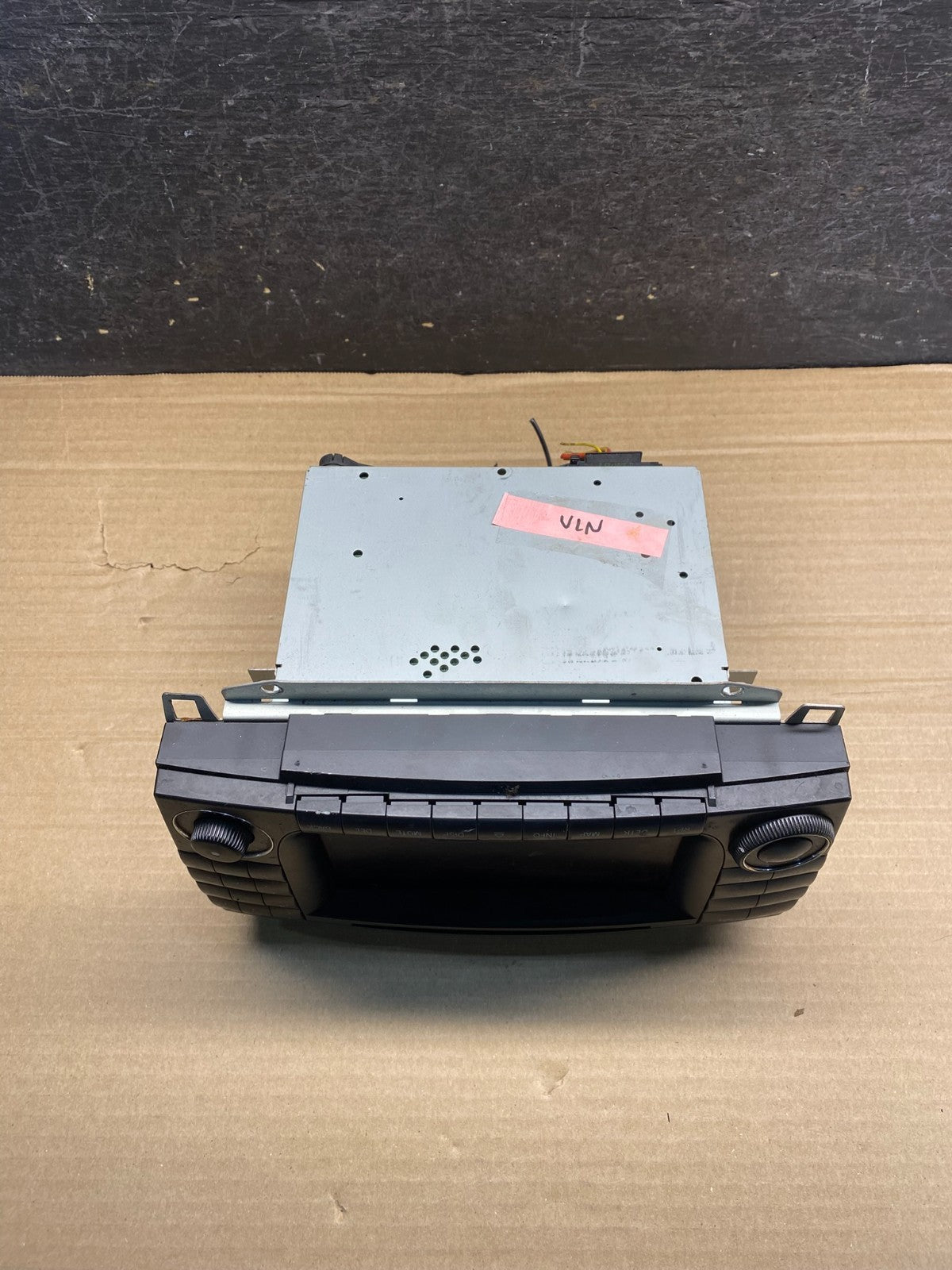 2000 to 2006 Mercedes S430 S500 Radio Navigation Screen Display AH9919 DG4