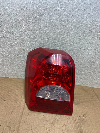 2008 2009 2010 2011 2012 Dodge Caliber Tail Light Left Driver Side Oem AA66310