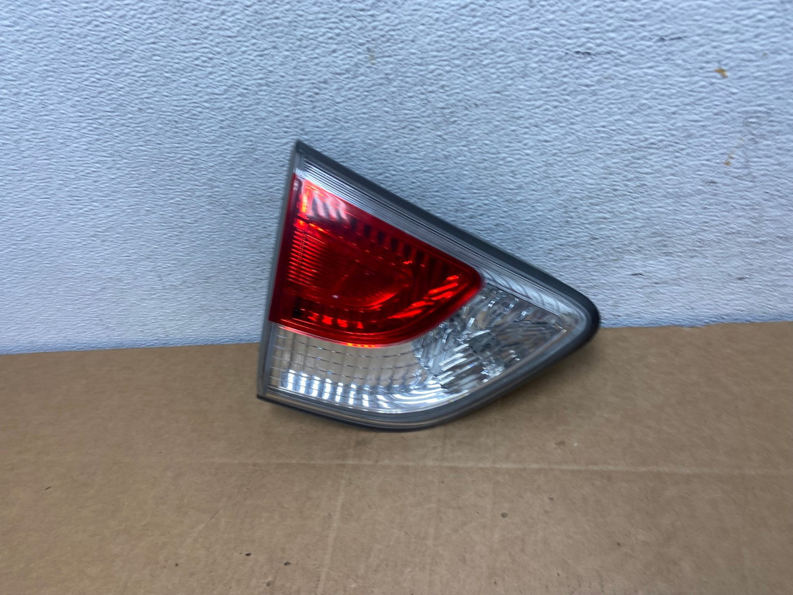 2013 to 2016 Nissan Pathfinder Left Driver Inner Tail light AD5377 LK1