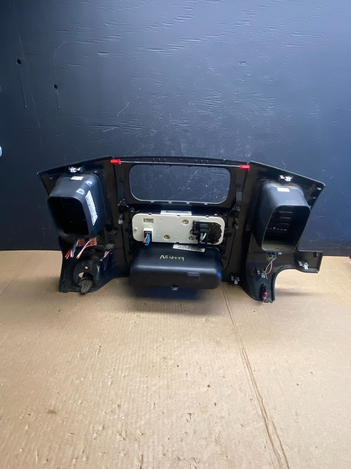 2002 to 2005 Dodge Ram Radio Climate Control Dash Air Vent Bezel Trim AE4449 DG3