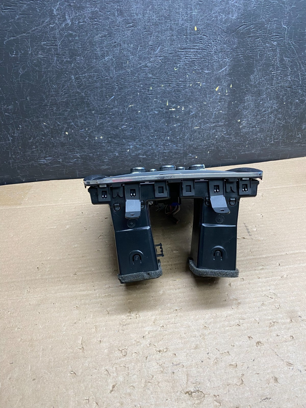 2011-2016 Dodge Grand Caravan Temperature Climate Control AC Heater AG6409 DG2