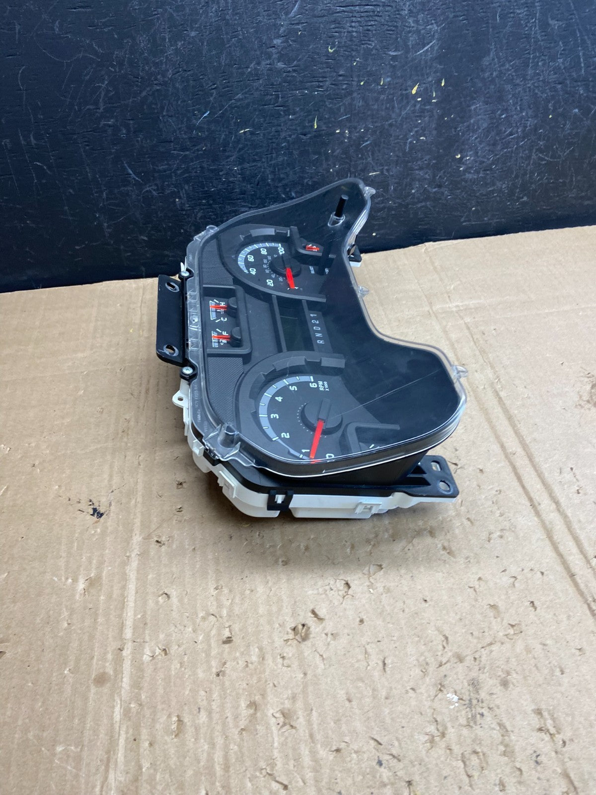 2011 2012 2013 Ford E150 E250 E350 VAN Gauge Speedometer Cluster ae1784 DG1