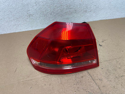 2012 to 2015 Volkswagen Passat Left Driver Lh Side Tail light AF5714 LK0