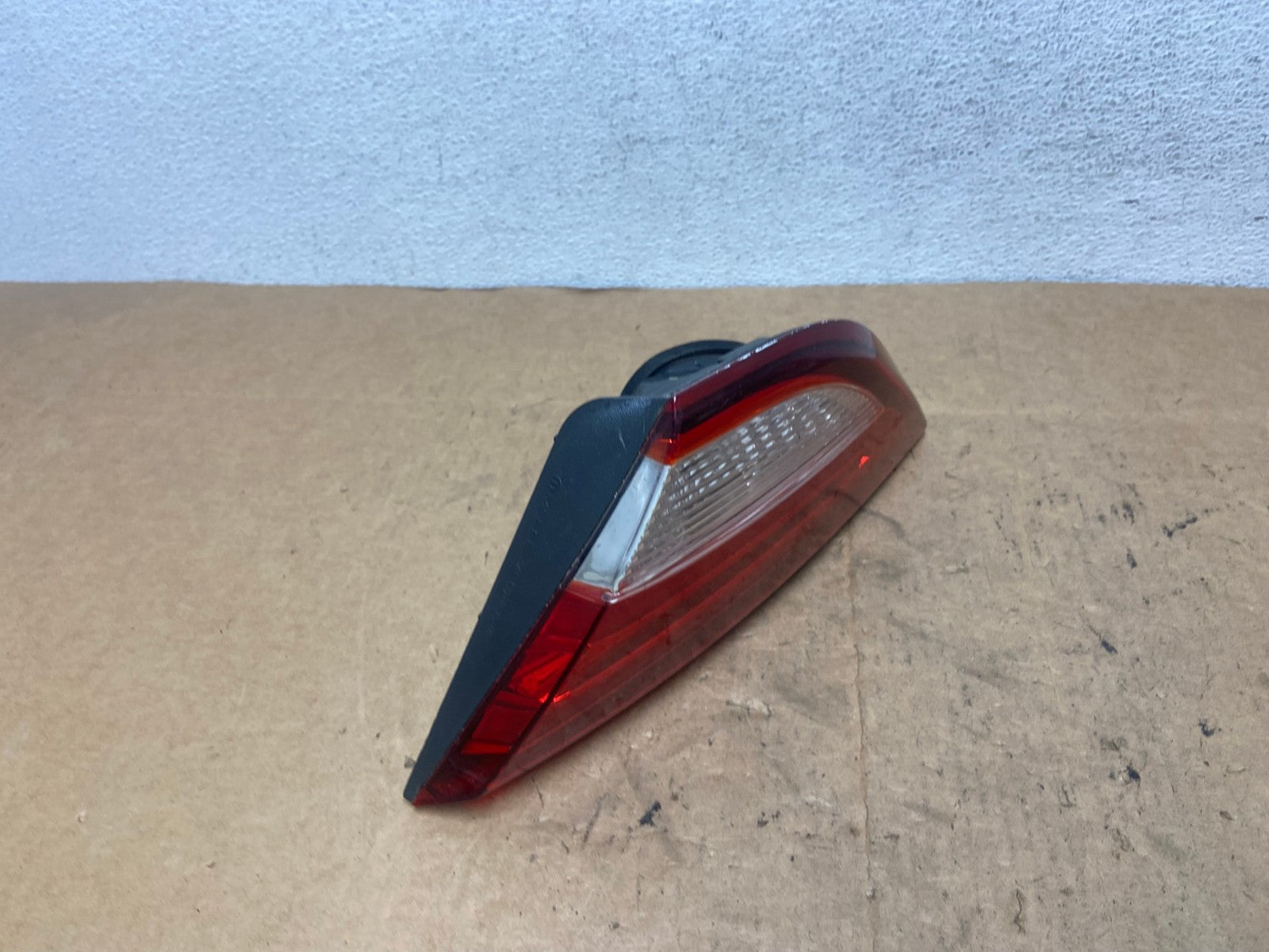 2015 to 2017 Chrysler 200 Sedan Right Passenger Inner Tail Light AD5263 LK2