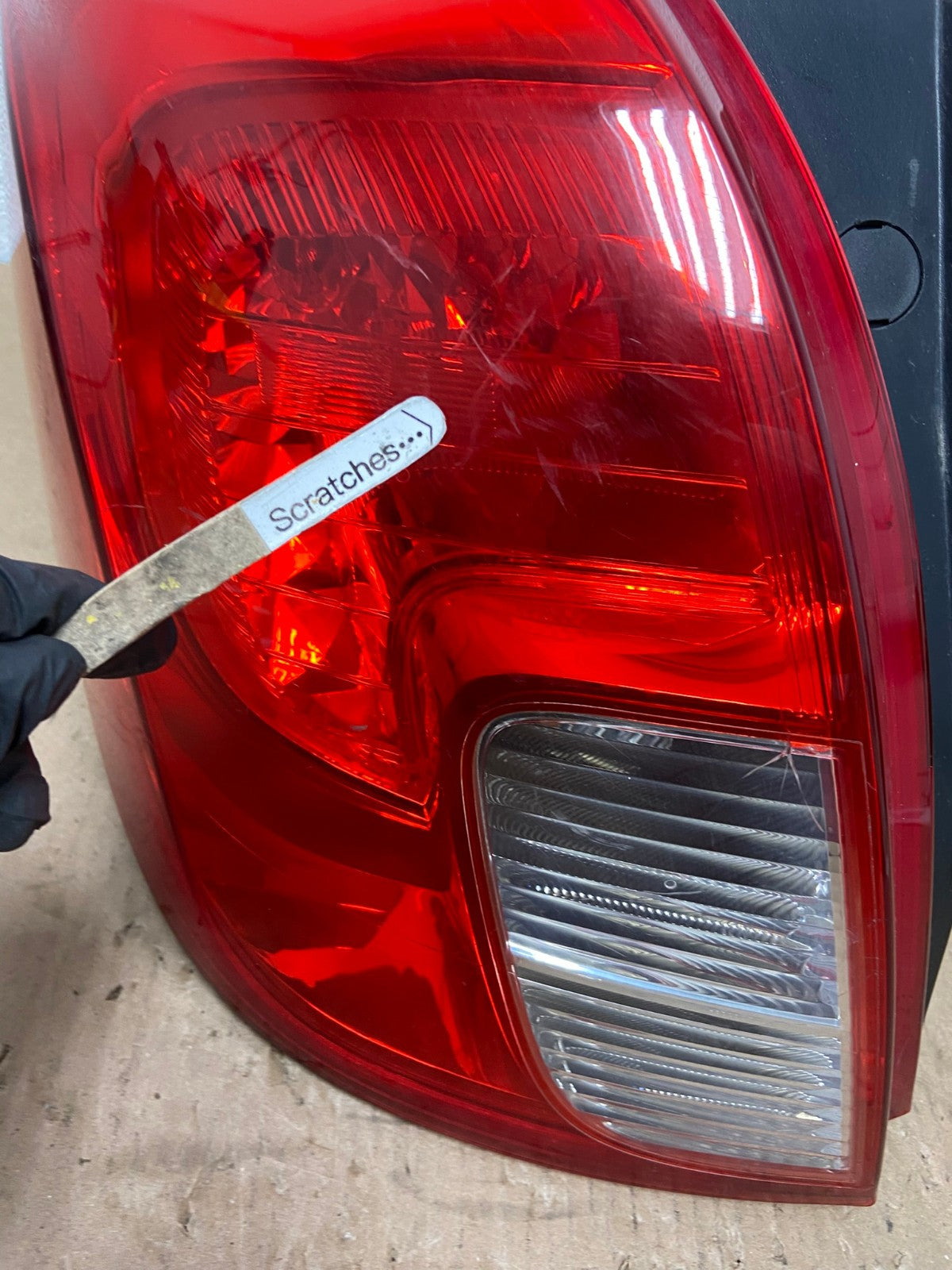 2013 to 2016 Buick Encore Left Driver LH Side Tail Light AD7816 LK3