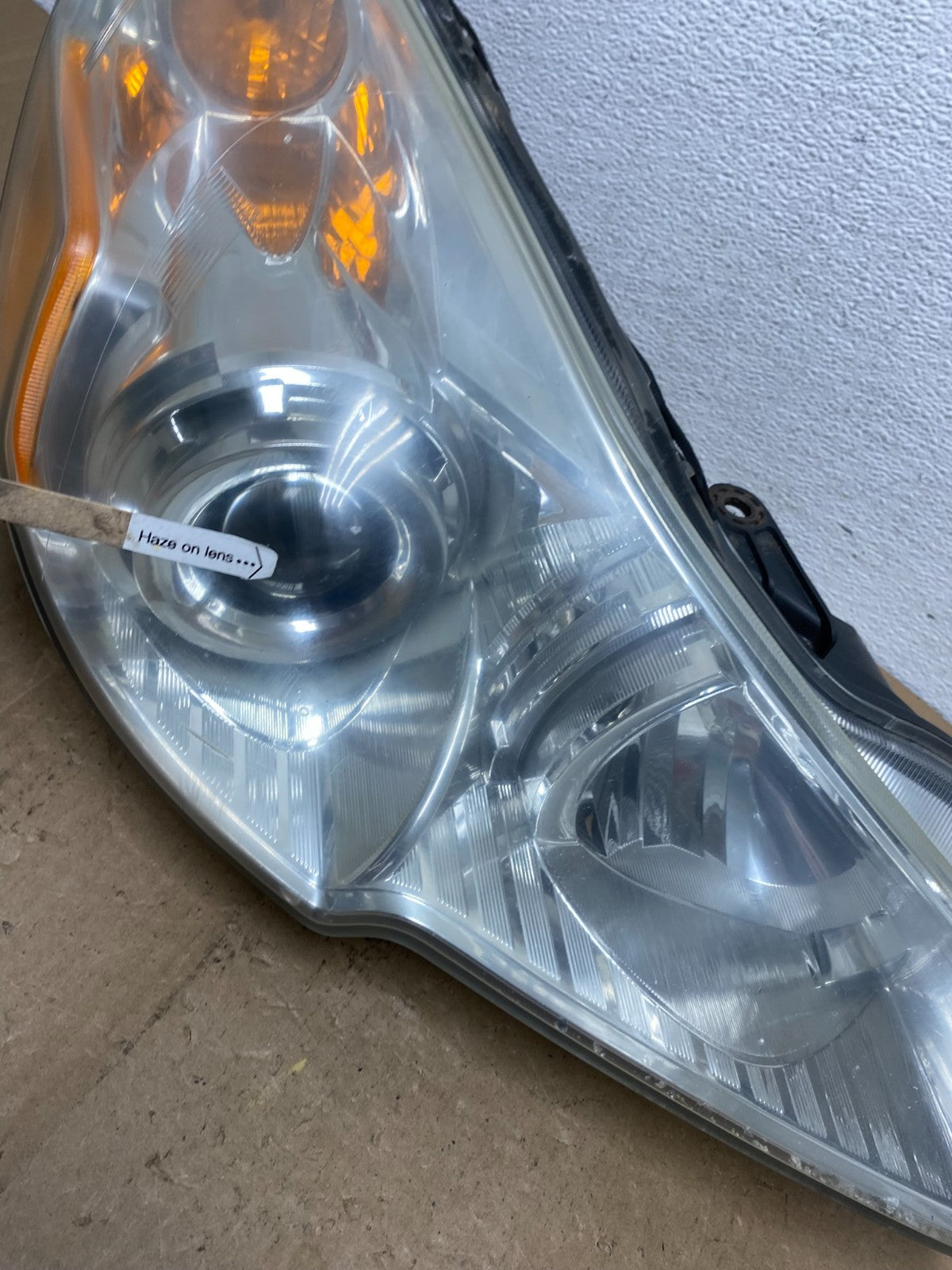 2010-2012 Subaru Legacy Outback Right Passenger Headlight AC5858 DW4