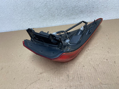 2017 - 2020 Nissan Pathfinder Right Passenger Tail light AG5962 DW4