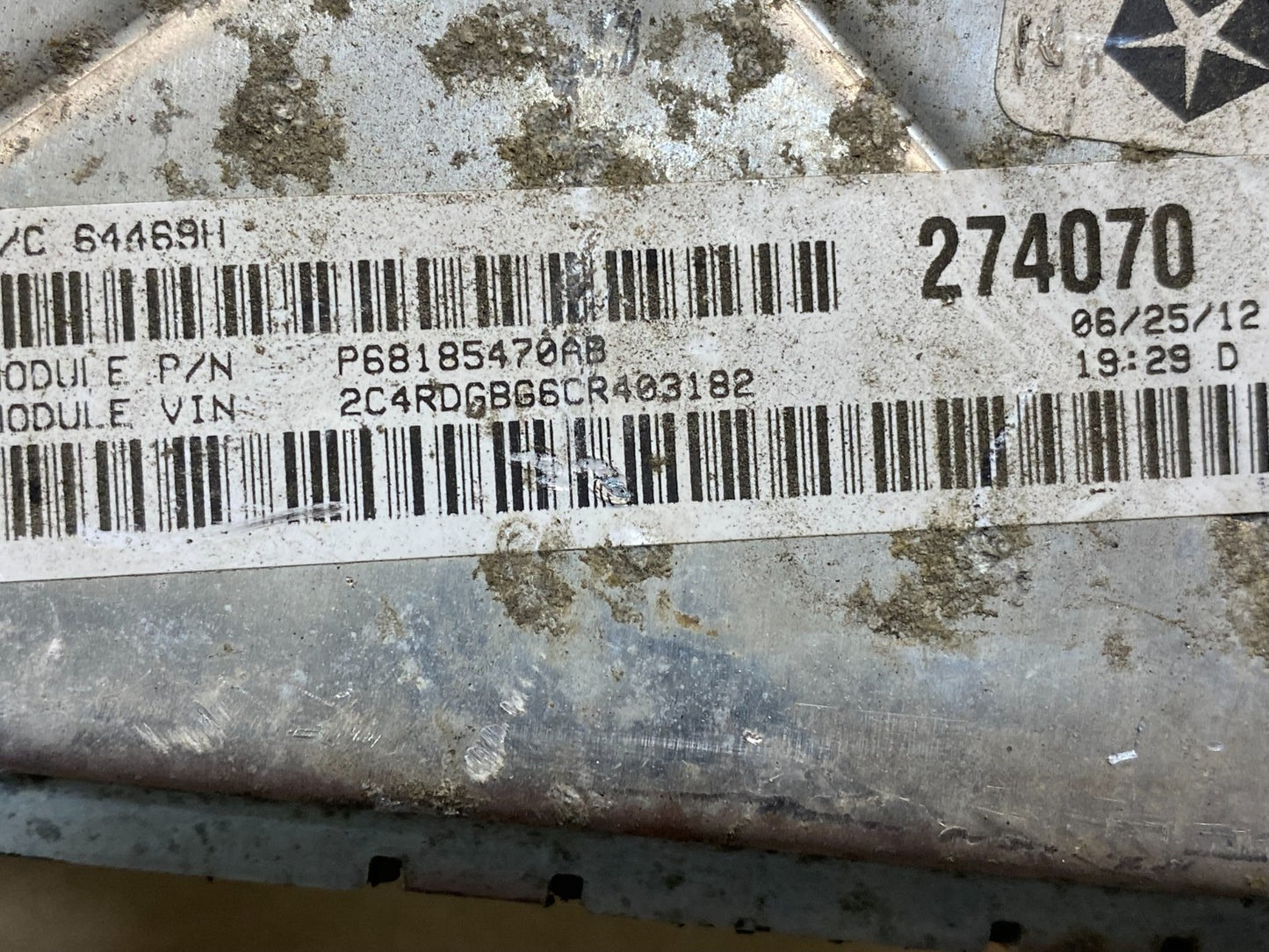 2012 Dodge Grand Caravan Town & Country ECM ECU Engine Computer AE8071 DW2