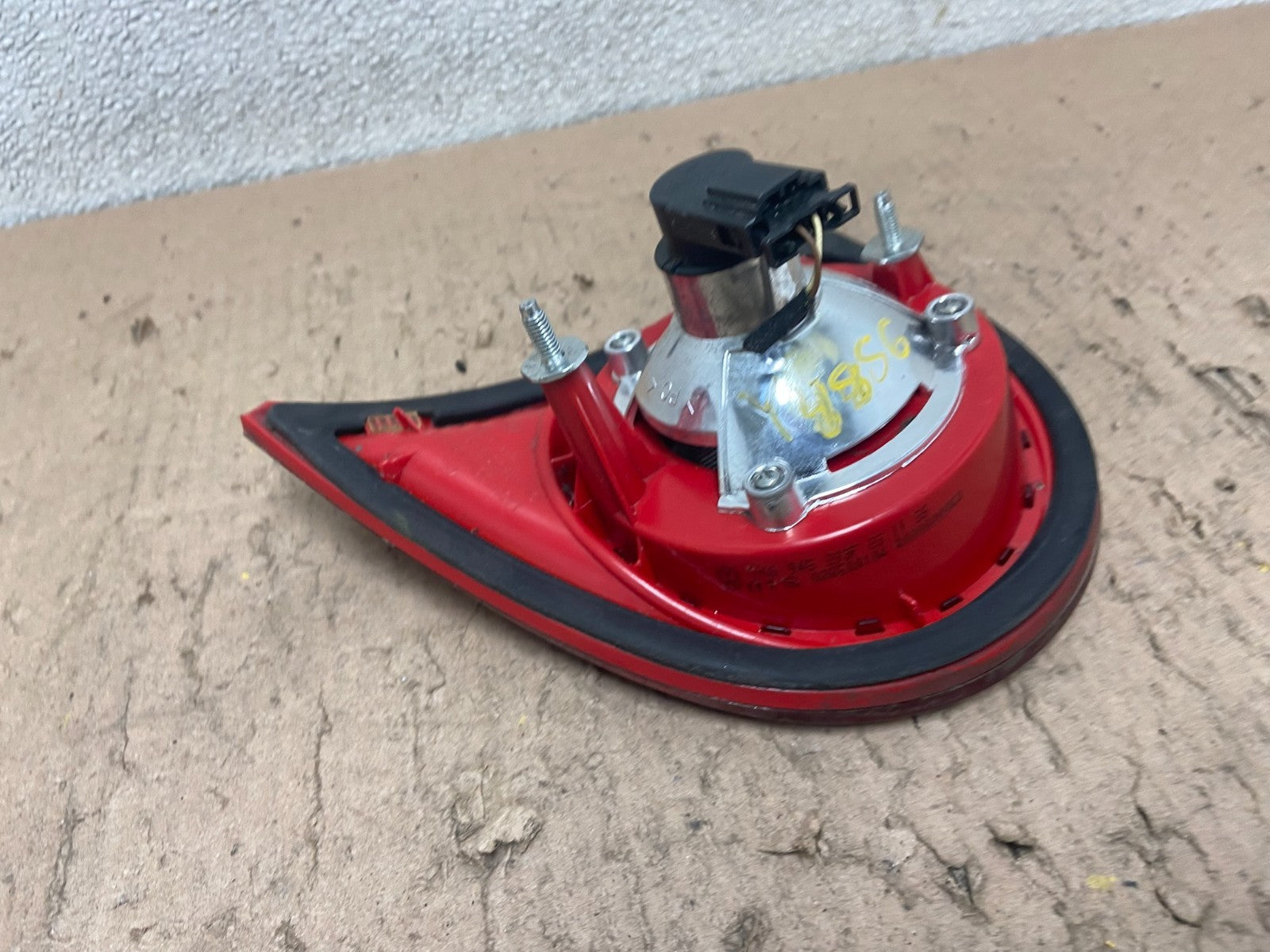 2006-2009 Volkswagen Golf Driver Left Side Tail Light Inner Trunk Lid Y4856 DW5