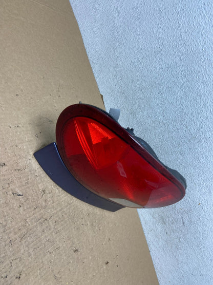 1995 to 2001 Geo Metro Left Driver LH Side Tail Light AF8108 DG2
