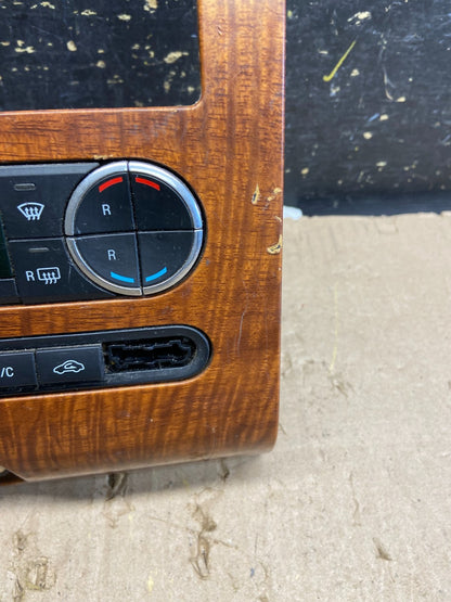 2007 - 2014 Ford Expedition Temperature Climate Control w/ Radio Bezel AB5584 DG3