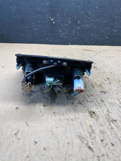 2011-2013 Kia Sorento Center Seat Heater Switches Aux USB Power Outlet p7853 DG3