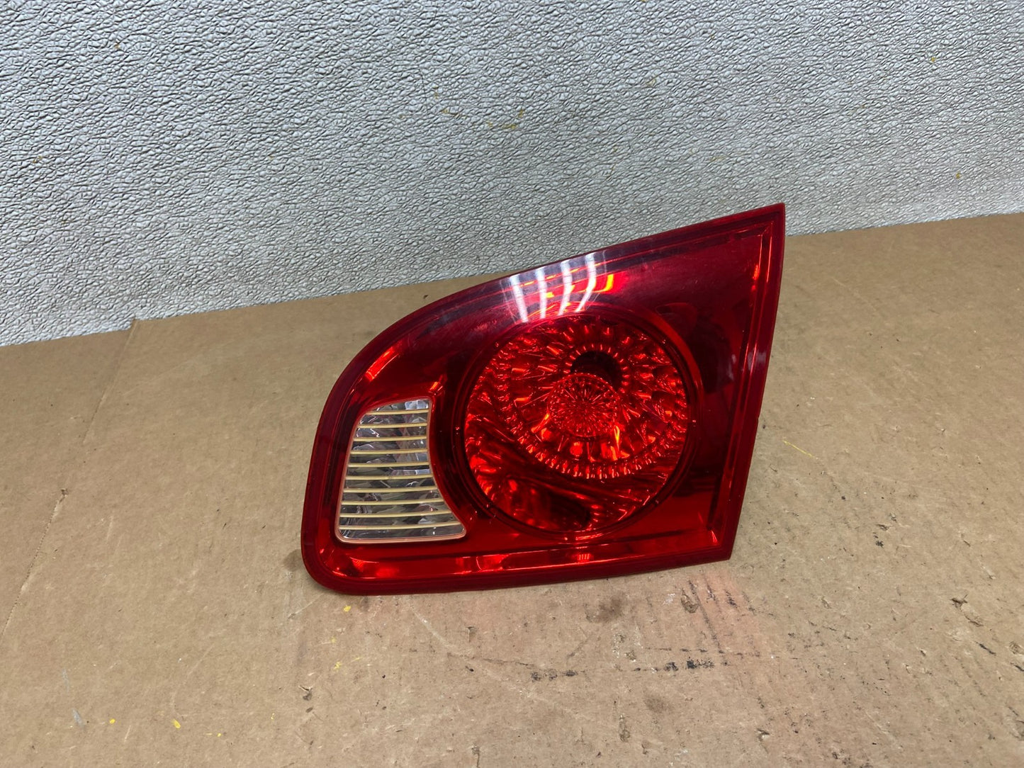 2007 2008 2009 Hyundai Santa Fe Right Passenger Tail Light Inner Oem Z7021 DW0