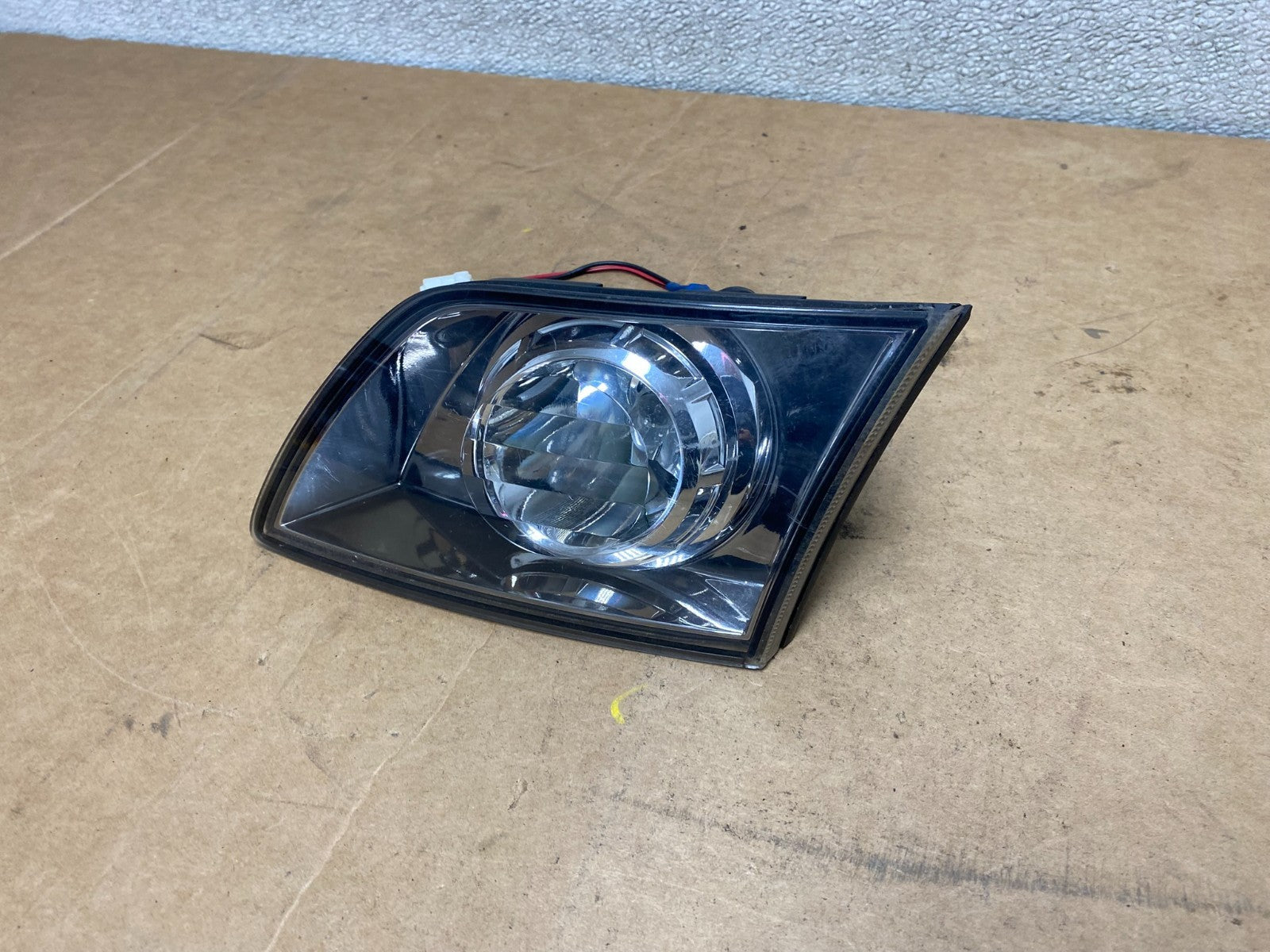2006-2008 Infiniti FX35 FX45 Right Passenger Black Inner Tail Light OEM X3734 DW1