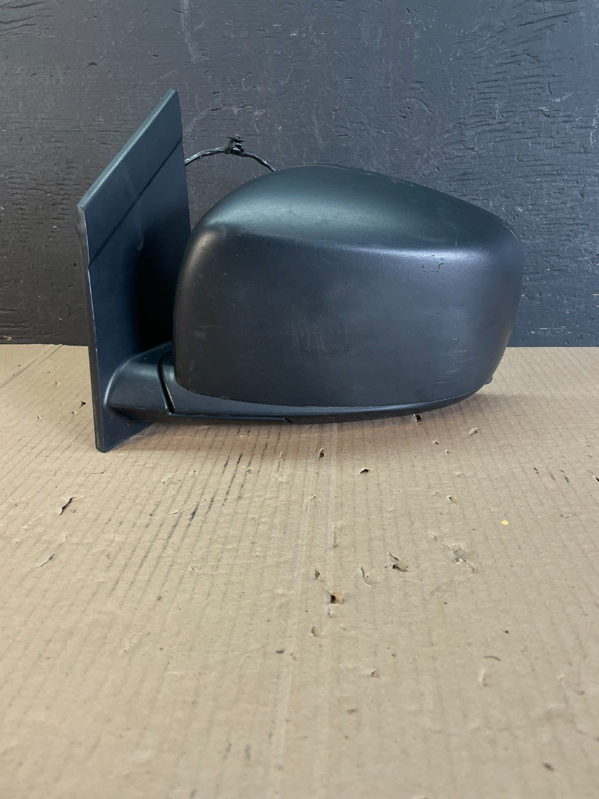 2009 to 2014 Volkswagen Routan Left Driver LH View Door Mirror AD8661 DW0