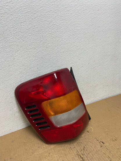 1999 - 2004 Jeep Grand Cherokee WJ Left Driver Lh Tail Light DEPO AD2385 LK2