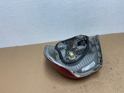2000 to 2002 Toyota Echo Left Driver LH Side Tail Light AB8218 DG5
