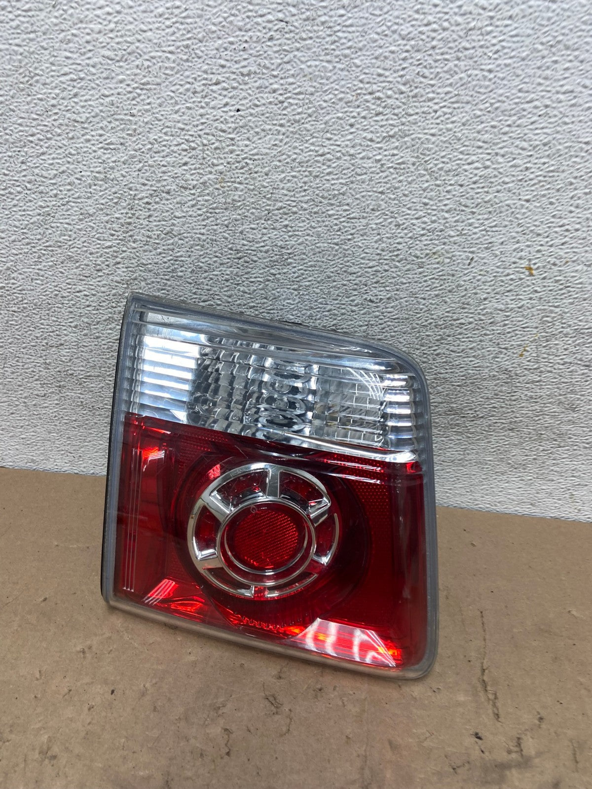2007 to 2012 GMC Acadia Left Driver Lh Side Tail Light Inner AG5565 LK0