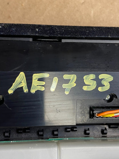 2005 to 2006 Infiniti G35 Radio Player Climate Control Panel Bezel AE1753 DG6