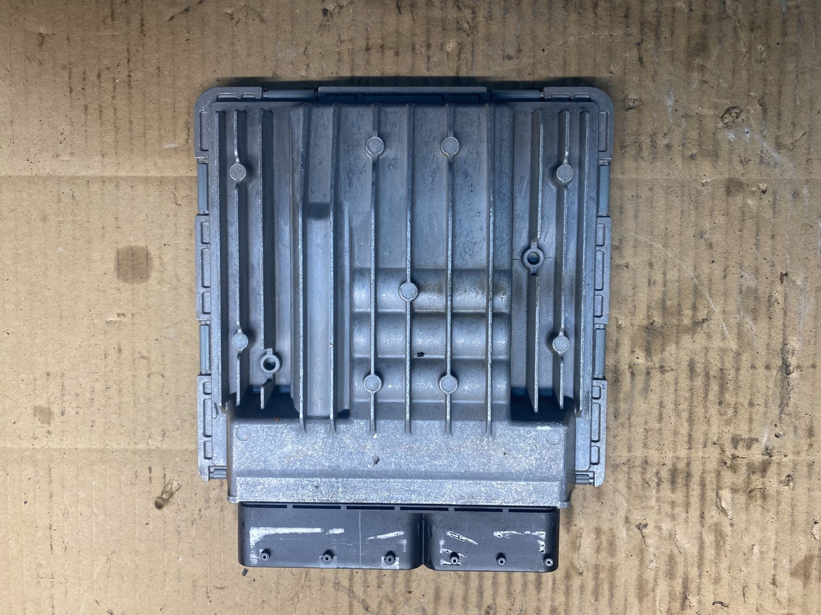 2007 - 2011 BMW 328i 528i E90 ECM ECU Engine Computer 7614359 ad0500 DG0