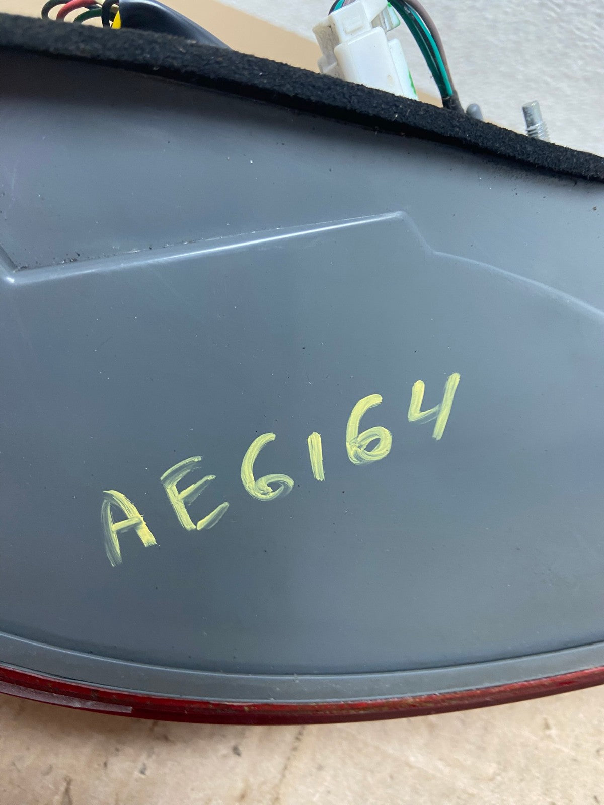 2009 to 2010 Hyundai Sonata Right Passenger Side Tail Light AE6164 LK7