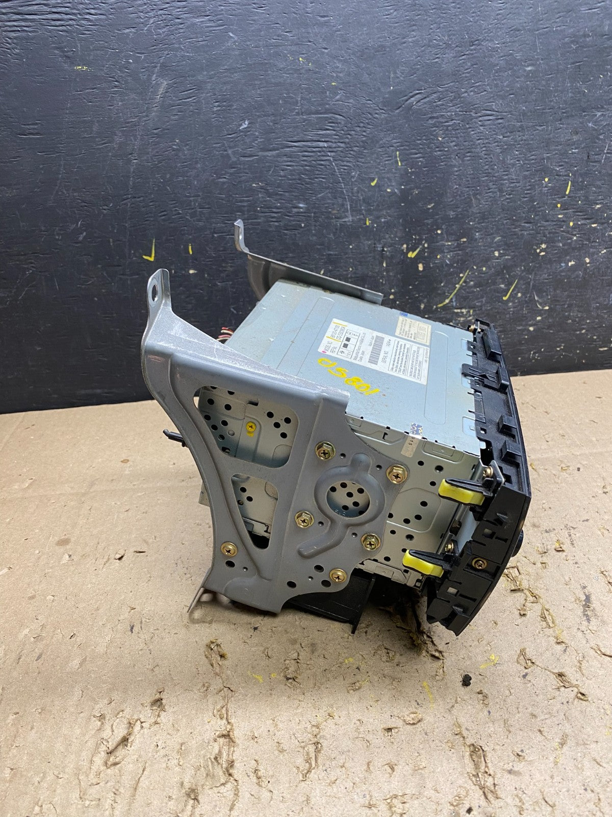 2003 to 2006 Toyota Prius OEM Radio AM/FM CD Player Oem U5801 DG4