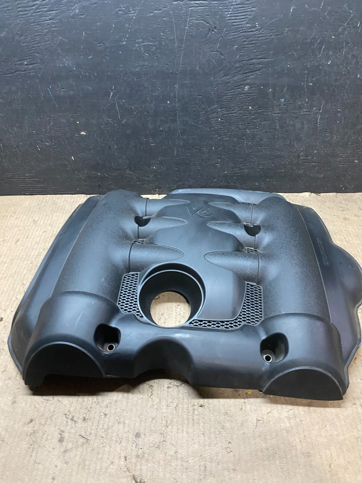 2006 to 2008 Kia Sedona V6 3.8L Engine Motor Cover Oem Q5813 DG2