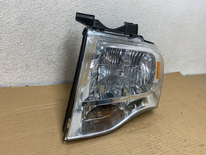 2007 - 2014 Ford Expedition Left Driver LH Side Headlight Halogen AG8925 DW1
